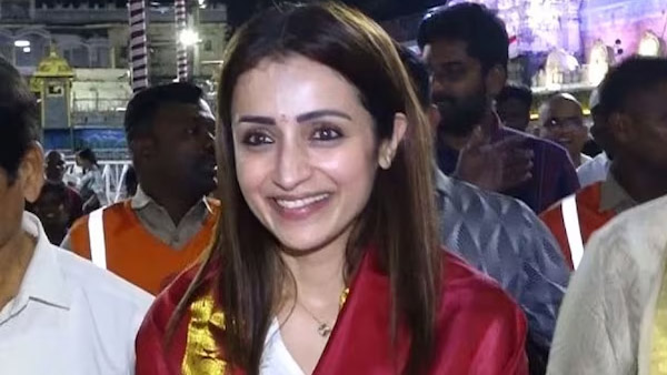Trisha Krishnan Actor Visits Tirupati Temple On Birthday Trisha Krishnan Actor Visits Tirupati Temple On Birthday