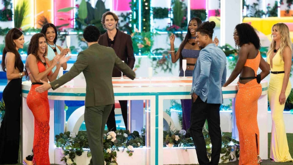 Love Island USA Season 8 Episode 1 Shocker