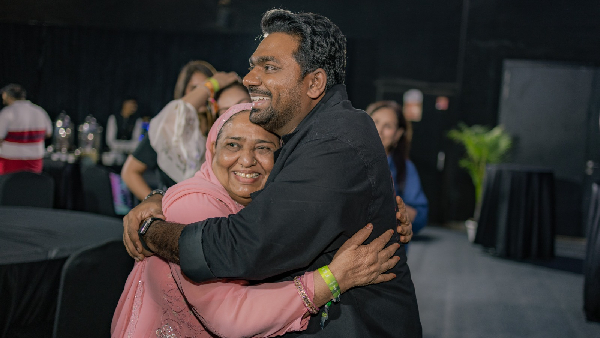 Zakir Khan Concludes Historic Papa Yaar Tour Zakir Khan Concludes Historic Papa Yaar Tour