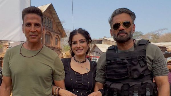 Raveena Tandon and Akshay Kumar reunite for Welcome to the Jungle