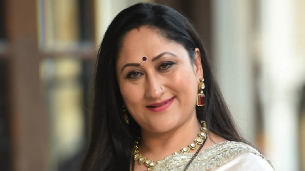 Jaane Anjaane Hum Mile s Jayati Bhatia