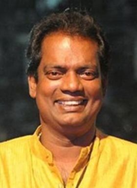 ബൈനോക്കുലർ