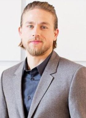 Knights of the Roundtable: King Arthur