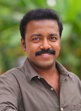 കുപ്പീന്ന് വന്ന ഭൂതം