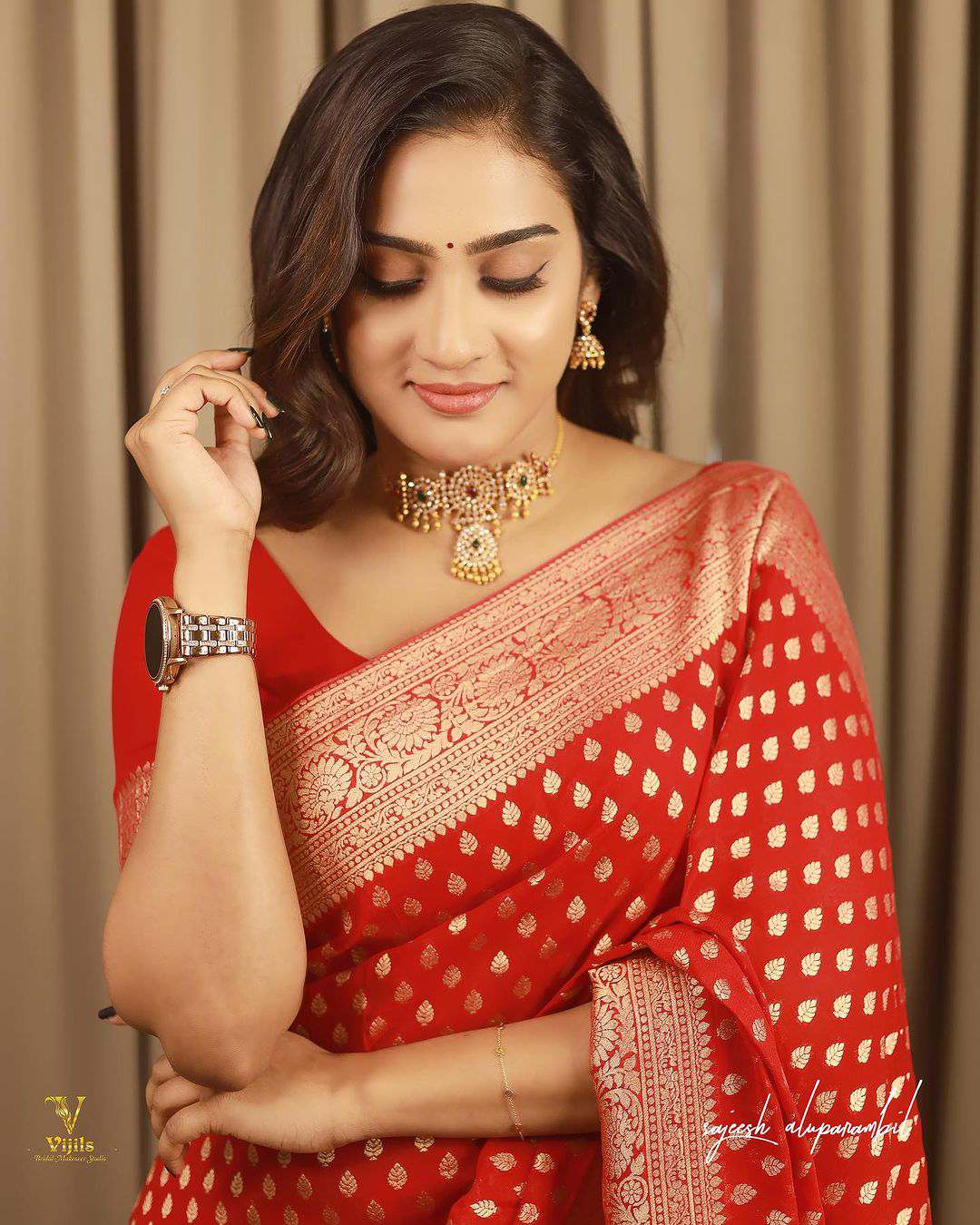 Aditi Ravi - Photos, Videos, Birthday, Latest News, Height In Feet ...