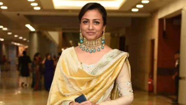 నమ్రతా శిరోద్కర్ (మహేష్ బాబు):