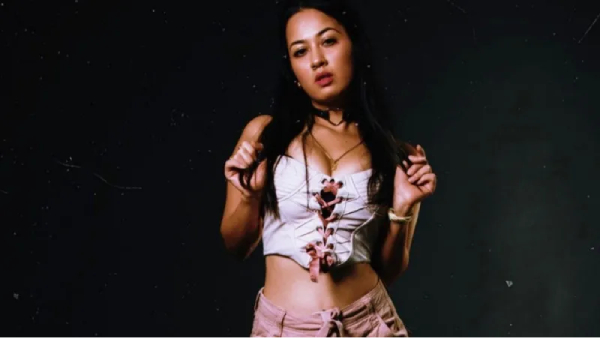 ಸಿಂಗರ್ ಇಶಾನಿ