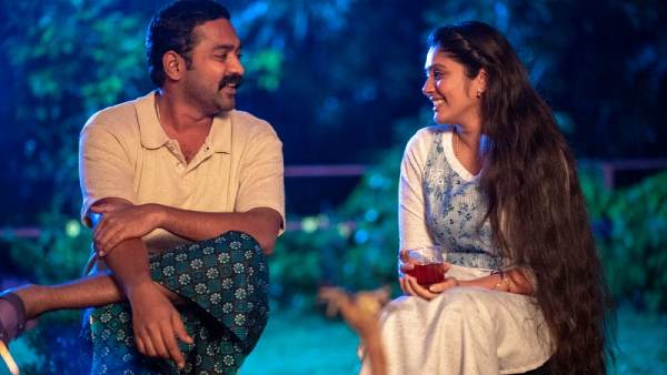 Kettiyolaanu Ente Malakha