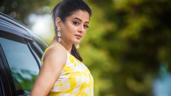 பிரியாமணி - 2 கோடி