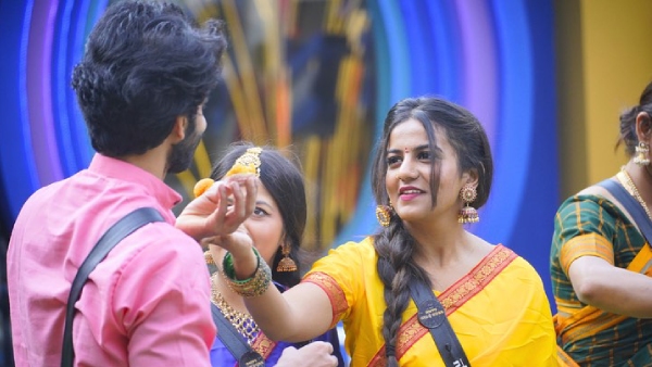 ನನ್ನನ್ನು ಮನೆಗೆ ಕರ್ಕೊಂಡ್ ಹೋಗಿ