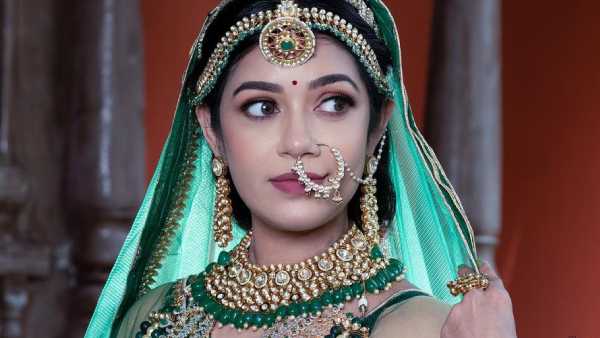 ಸ್ಯಾಂಡಲ್‌ವುಡ್ ಎಂಟ್ರಿ