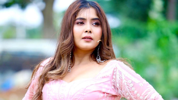 ಐಶ್ವರ್ಯ ಸಿಂಧೋಗಿ  (ಕನ್ನಡ ನಟಿ)