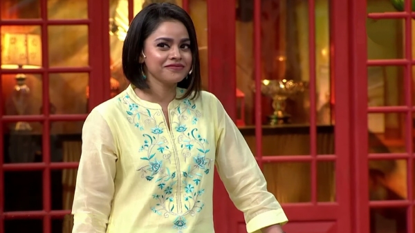 Sumona Chakravarti