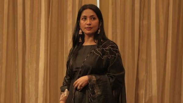 Timeless Elegance In A Classic Salwar Kameez