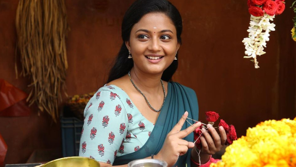 கோமதி பிரியா