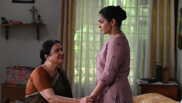 Leelamma in Ullozhukku