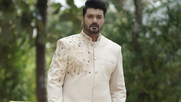 ಬಾಲನಟನಾಗಿ ಸ್ಯಾಂಡಲ್‌ವುಡ್ ಎಂಟ್ರಿ