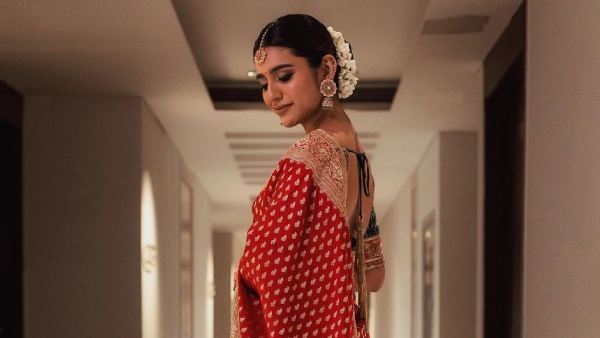 Exploring Different Textures & Fabrics