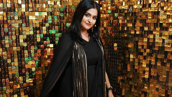 Elegant Contrast With Golden Accents