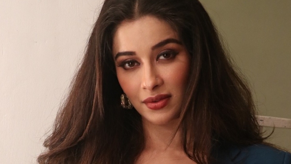 नायरा बनर्जी