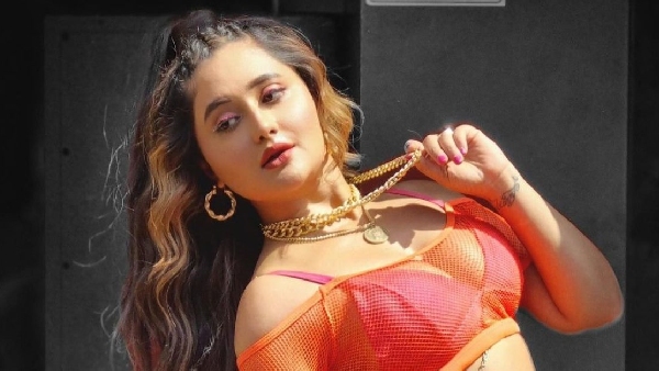 रश्मी देसाई