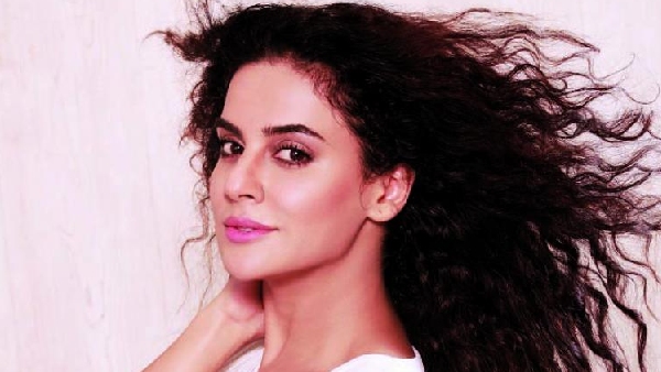 सारा खान