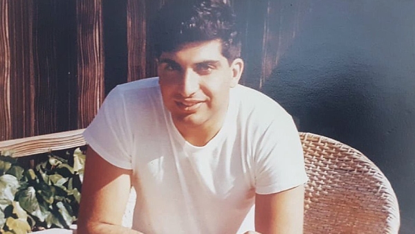 धुप में हल्की मुस्कान से जीता दिल