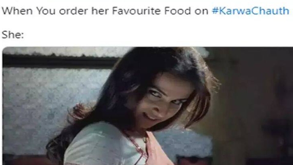 मंजुलिका वाला मीम्स