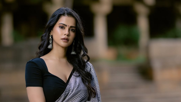 ಶರ್ಮಿಳಾ ಮಾಂಡ್ರೆ