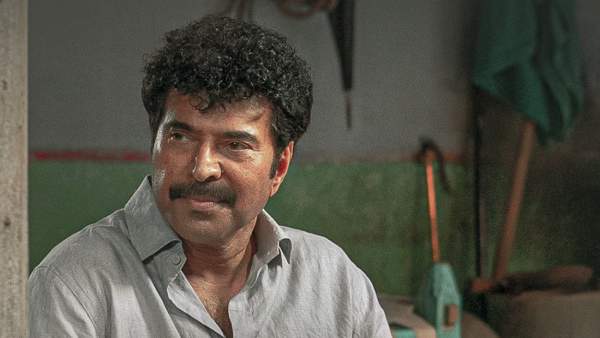 Nanpakal Nerathu Mayakkam