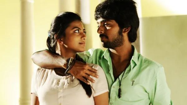 த்ரிஷா இல்லனா நயன்தாரா