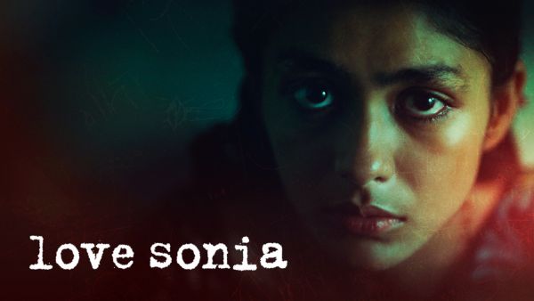 Mrunal Thakur Bollywood Debut 