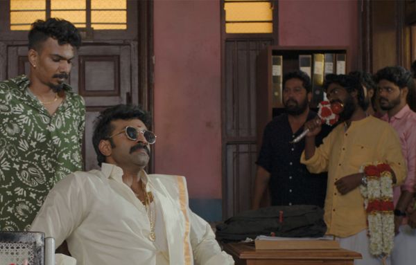 Strong Supporting Cast Performances