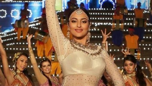 Sonakshi Sinha In Tevar