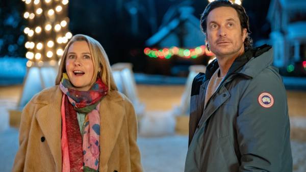 A Merry Little Ex-Mas Storyline