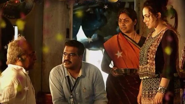 Kolaambi- Saina Play