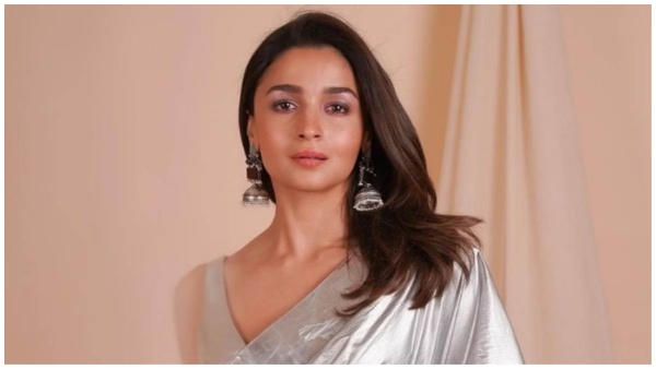 आलिया भट्ट-