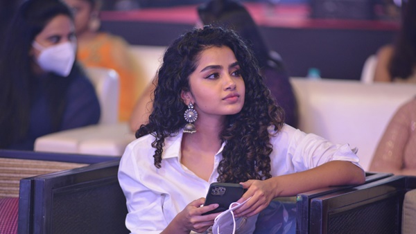 അനുപമ പരമേശ്വരൻ