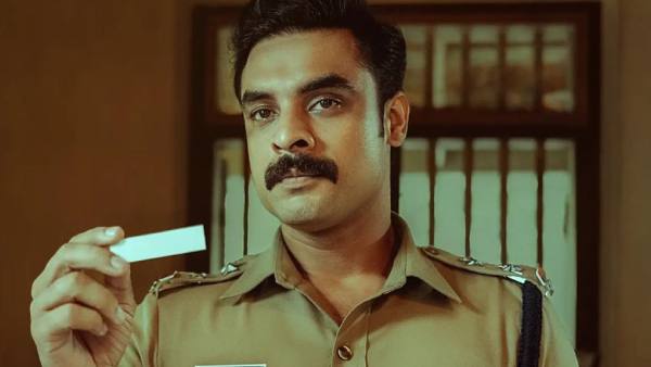 Anweshippin Kandethum