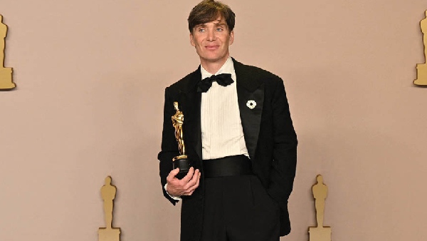 बेस्ट एक्टर - सिलियन मर्फी