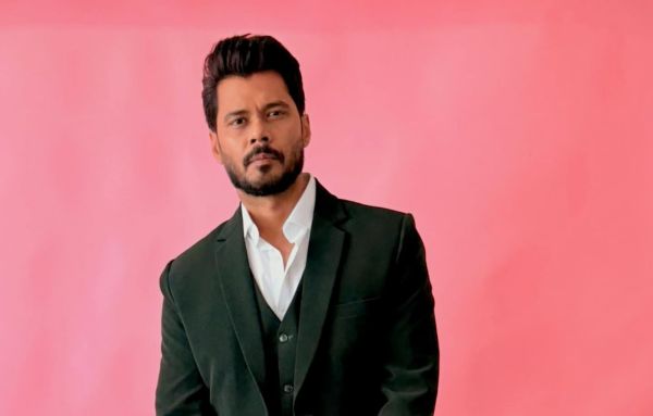 Who Is Avinash Dwivedi?
