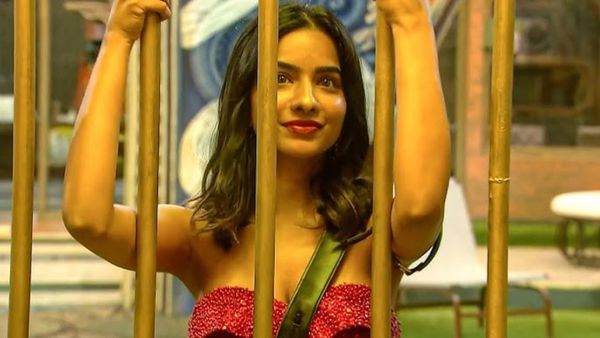 Aurora’s Ticket to Finale Win Amid Chaos