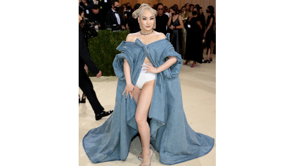 CL in Alexander Wang