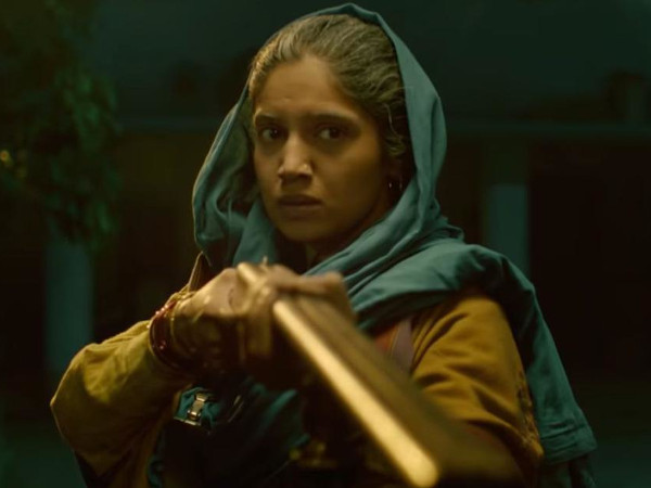 CRITICS BEST ACTRESS - BHUMI PEDNEKAR