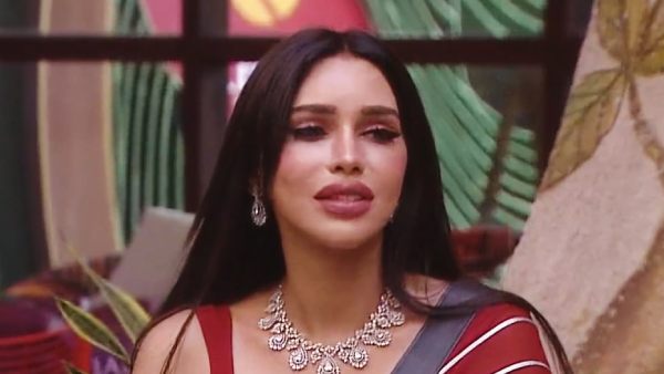 Why did Mohanlal penalize Giezle Thakral?