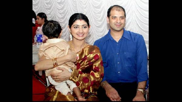 ദിവ്യ ഉണ്ണി