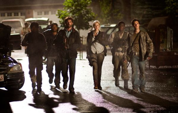 Falling Skies: Season 1 Cast & Crew