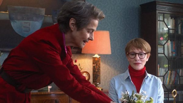 Father Mother Sister Brother Cast & Crew