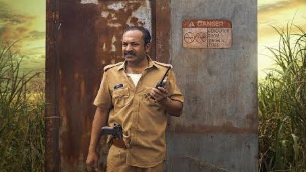 Ela Veezha Poonchira