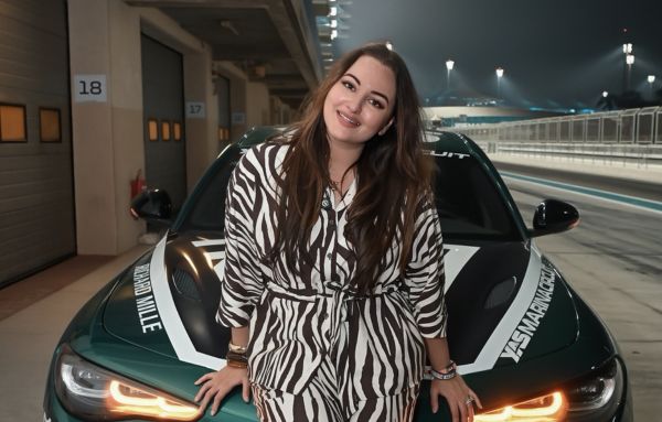 Sonakshi Sinha Car Collection 